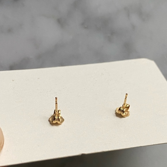 Erica Weiner Tiny Butterfly Post Earrings NWOT - Picture 4 of 4